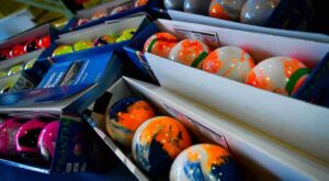 Balls(1)_5_IMGCentury